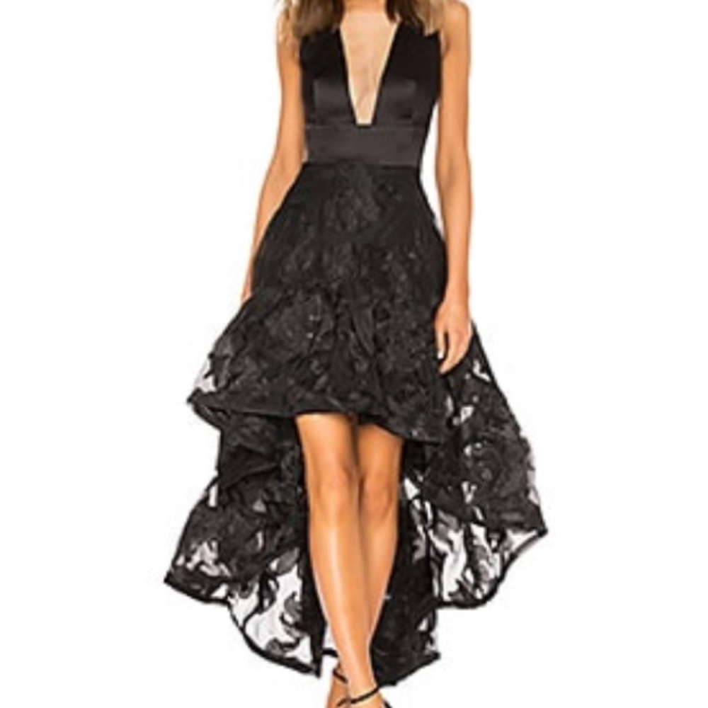 Bronx and Banco: Fiona Noir Gown (xs/black)